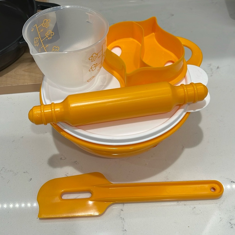 NWT Kids Baking Set from Tupperware